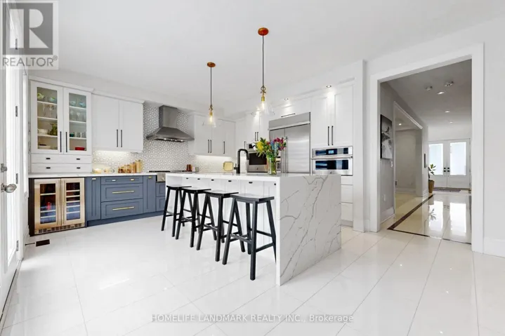 158 WALTER ENGLISH DRIVE, East Gwillimbury (Queensville), Ontario L9N0Y8