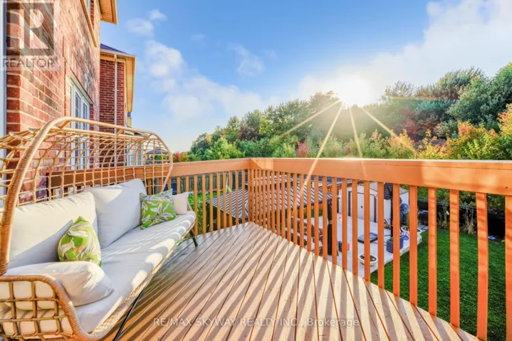 90 AYLESBURY DRIVE, Brampton (Northwest Brampton), Ontario L7A0W3