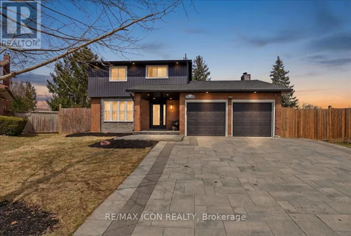 112 WHITE OAK PLACE, Waterloo, Ontario N2V1B2