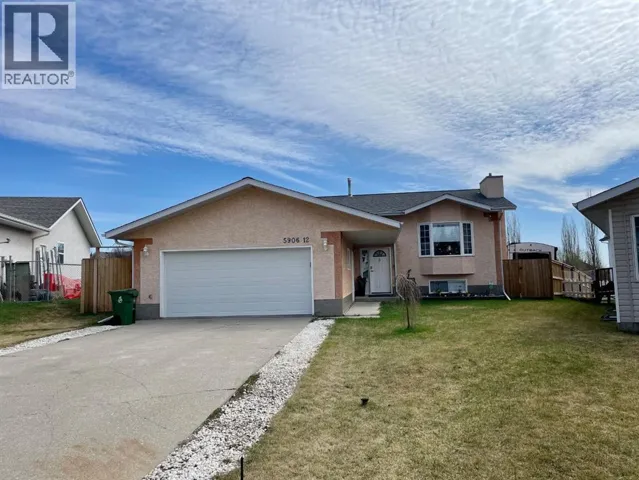 5906 12 Avenue, Edson, Alberta T7E1J1