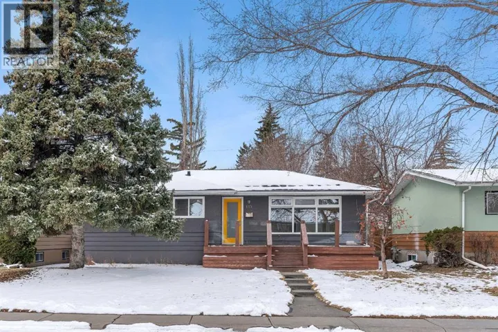 113 Langton Drive SW, Calgary, Alberta T3E5G1