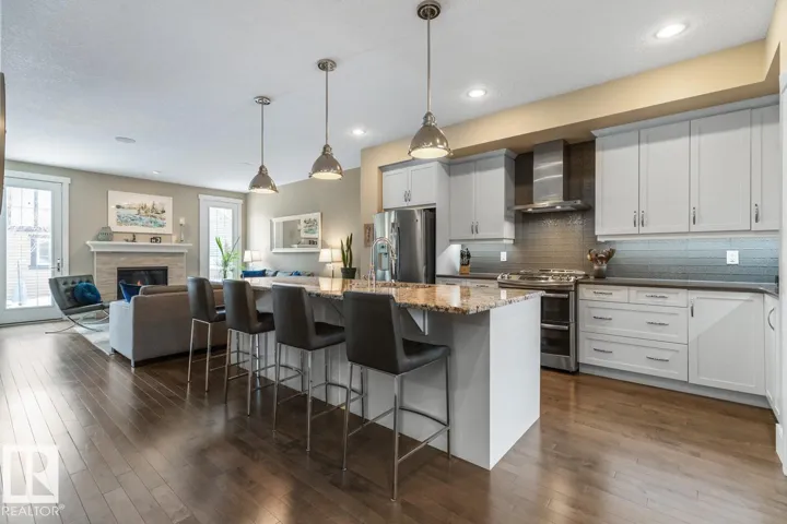 7432 COLONEL MEWBURN RD NW, Edmonton, Alberta T5E6V6
