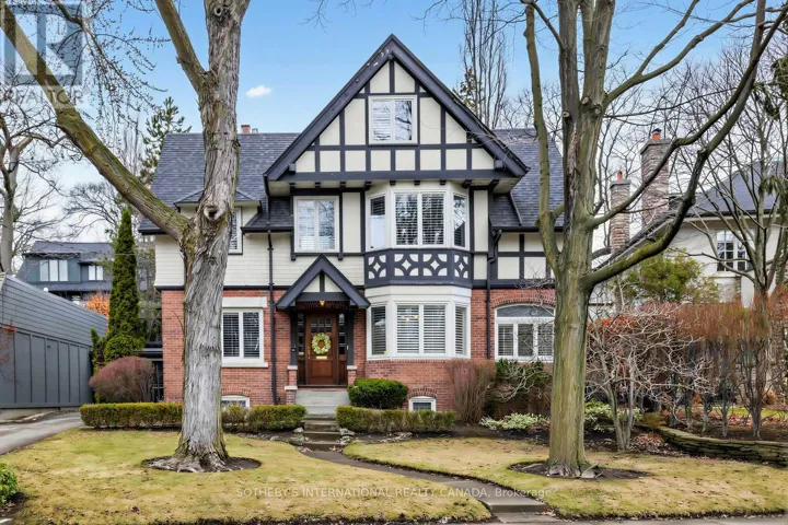 136 ROXBOROUGH DRIVE, Toronto (Rosedale-Moore Park), Ontario M4W1X4