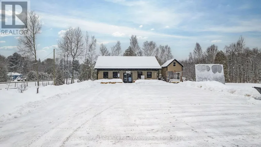 9734 HIGHWAY 118 W, Algonquin Highlands (Stanhope), Ontario K0M1J2