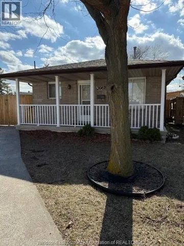3981 BLISS, Windsor, Ontario N8W3C5