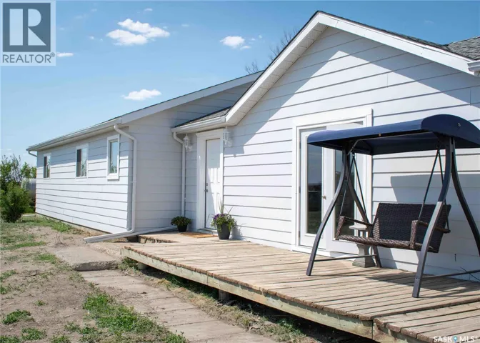 Burkhalter Rd Acreage, Monet Rm No. 257, Saskatchewan S0L0Z0