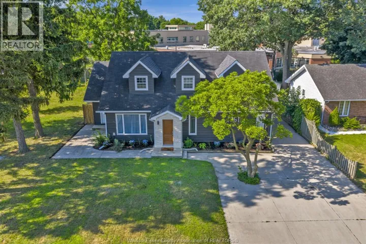 1361 CHAPPELL AVENUE, Windsor, Ontario N9C3E1