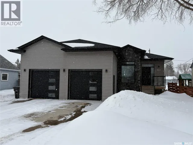 924 11th STREET, Humboldt, Saskatchewan S0K2A0