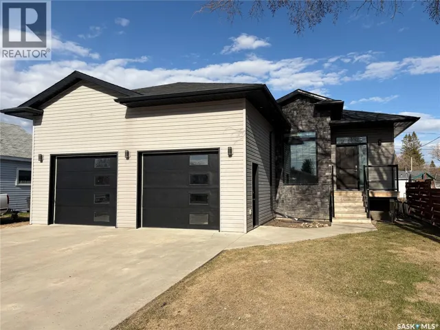 924 11th STREET, Humboldt, Saskatchewan S0K2A0