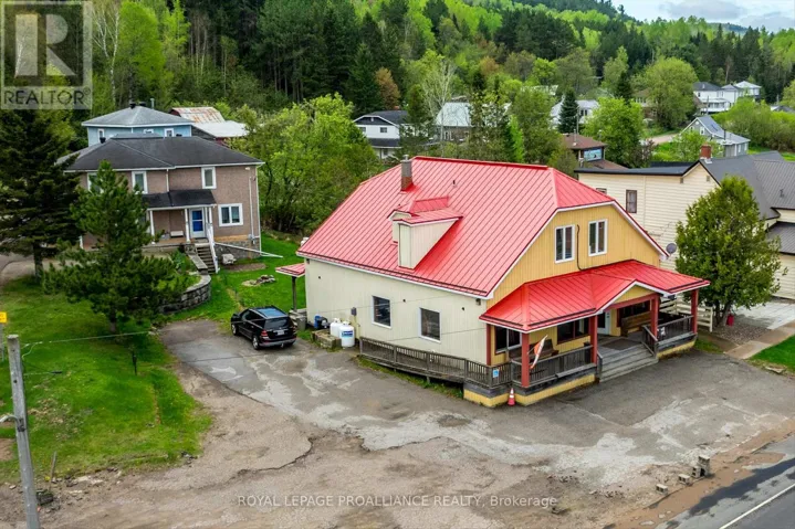 17581 HIGHWAY 60, Madawaska Valley, Ontario K0J2N0
