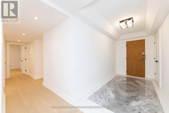 805 - 61 ST CLAIR AVENUE W, Toronto (Yonge-St. Clair), Ontario M4V2Y8