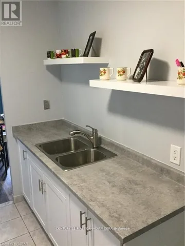 1103 JALNA BOULEVARD, London South (South X), Ontario N6E2W8