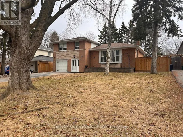 9 GLADIATOR ROAD, Markham (Bullock), Ontario L3P1J1