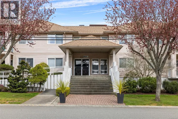 207 273 Moilliet St S, Parksville, British Columbia V9P1M9