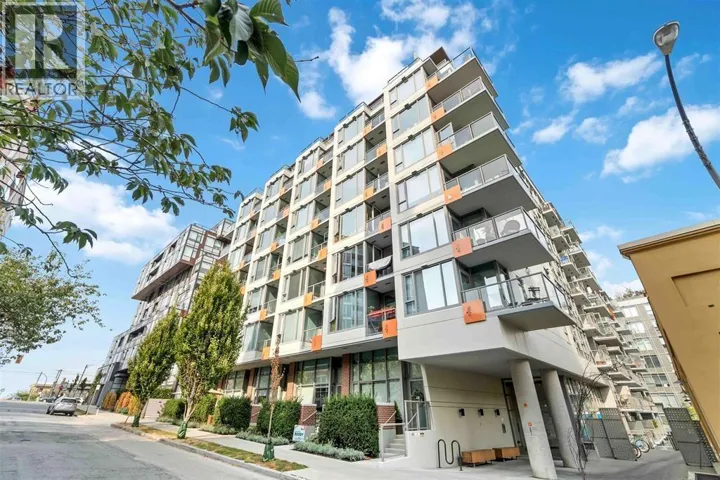904 251 E 7TH AVENUE, Vancouver, British Columbia V5T0B9