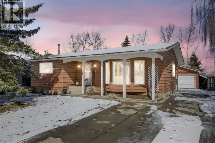 12 Westhill Drive, Didsbury, Alberta T0M0W0