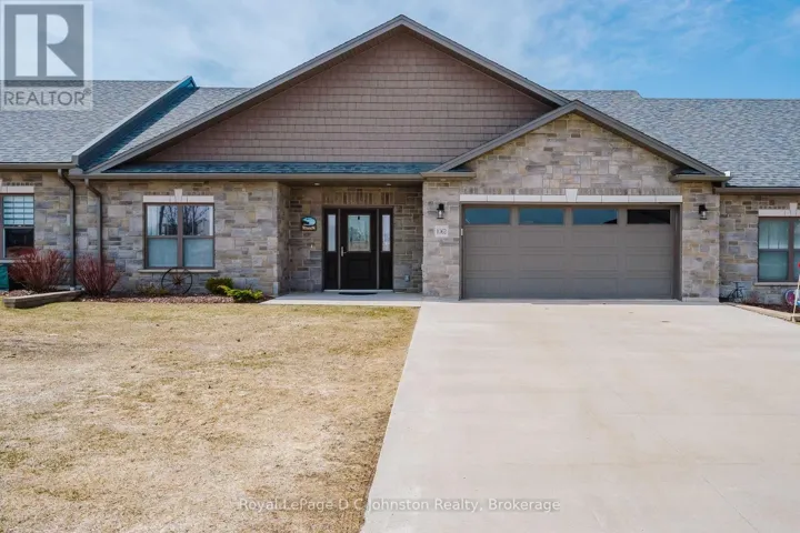1062 WATERLOO STREET, Saugeen Shores, Ontario N0H2C3