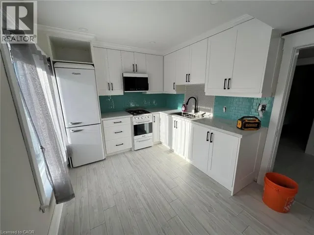 155 WENTWORTH Street S Unit# 2, Hamilton, Ontario L8N2Z1