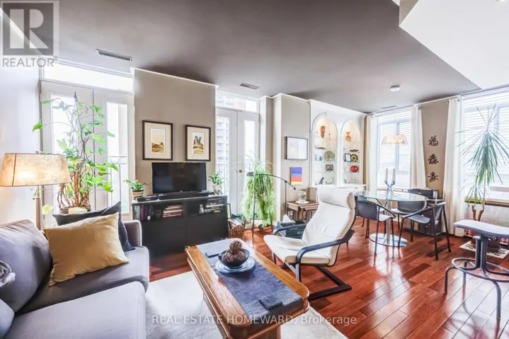 702 - 135 MAITLAND STREET, Toronto (Church-Yonge Corridor), Ontario M4Y1E5