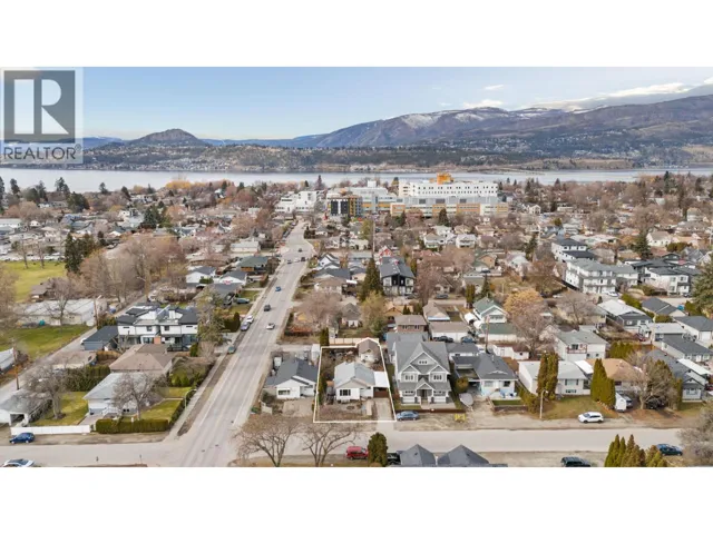 2284 Aberdeen Street, Kelowna, British Columbia V1Y2T4