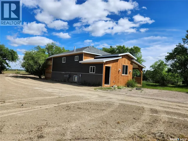 NA Service ROAD, Mclean, Saskatchewan S0G3E0