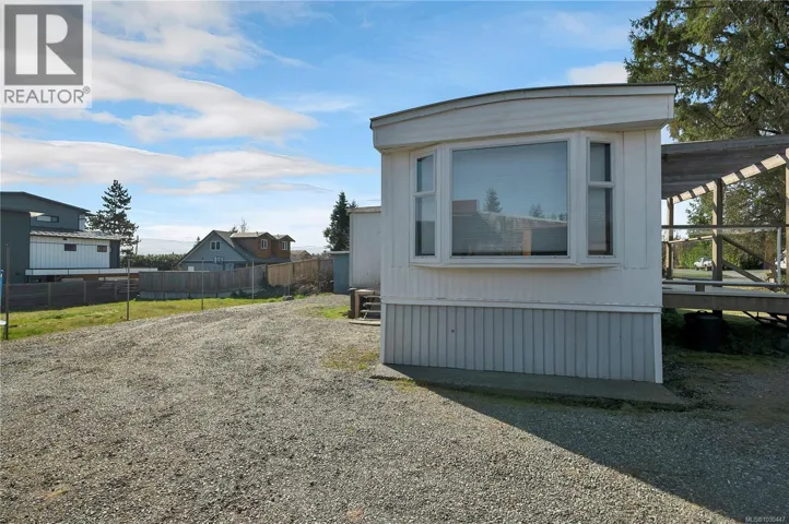 2019 Palmer Rd, Campbell River, British Columbia V9W5M2