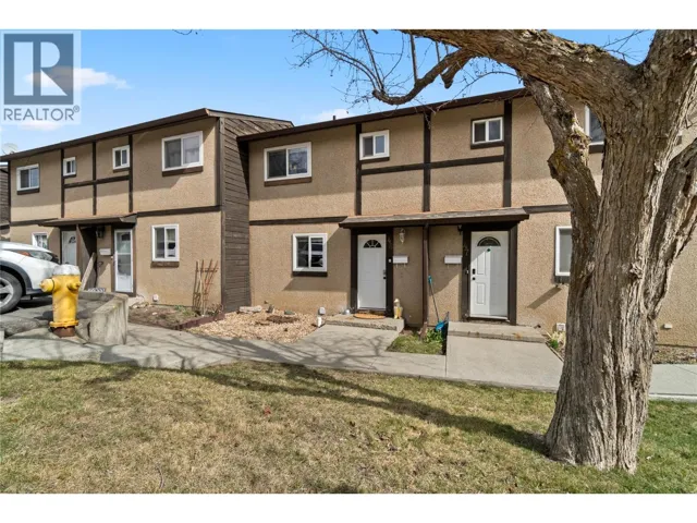 1605 SUMMIT Drive Unit# 46, Kamloops, British Columbia V2E2A5