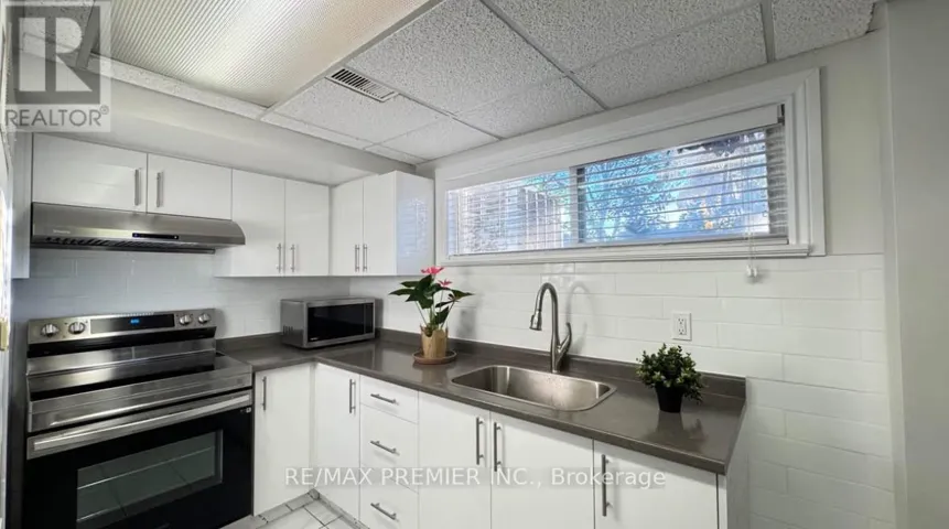 3551 BURNINGELM CRESCENT, Mississauga (Applewood), Ontario L4Y3L2