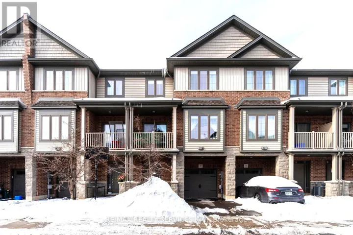 7 RIDGESIDE LANE, Hamilton (Waterdown), Ontario L8B1W5