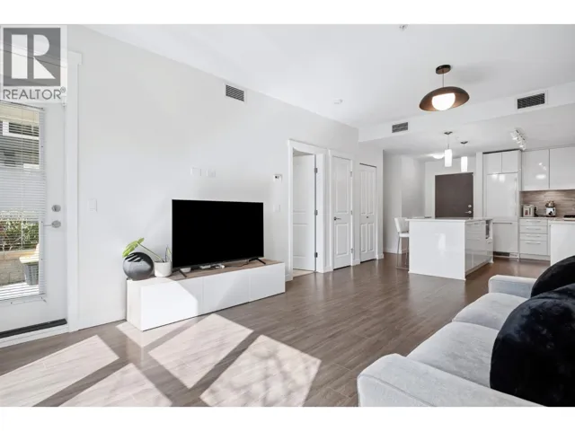 121 9500 TOMICKI AVENUE, Richmond, British Columbia V6X0R9