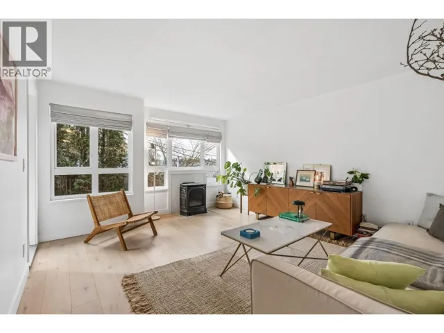 205 1330 GRAVELEY STREET, Vancouver, British Columbia V5L3A2