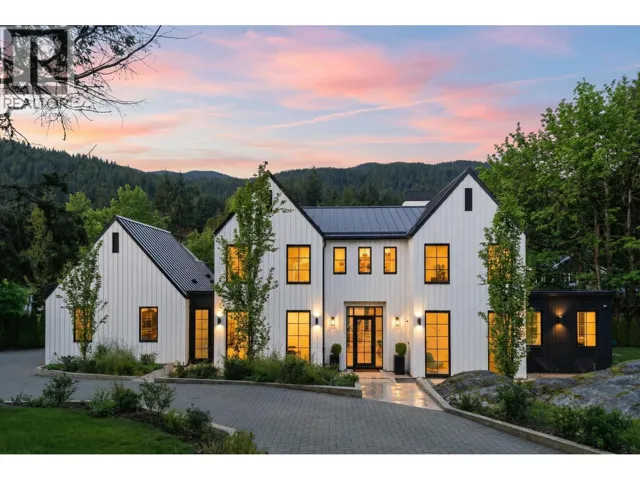 4050 RIPPLE PLACE, West Vancouver, British Columbia V7V3L4