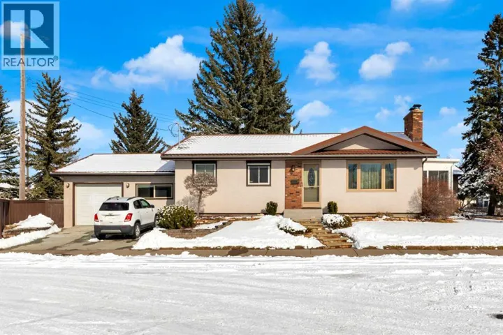 6004 Maddock Drive NE, Calgary, Alberta T2A3W4