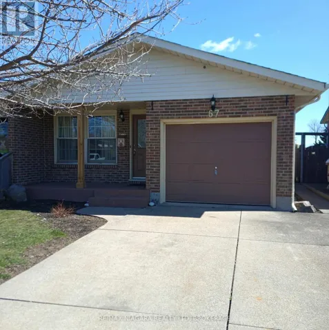 67 DUNDONALD STREET, St. Catharines (Secord Woods), Ontario L2P3T4