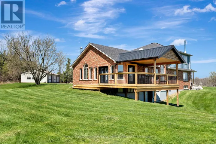 70 GOVERNORS ROAD E, Brant (Paris), Ontario N3L3E1