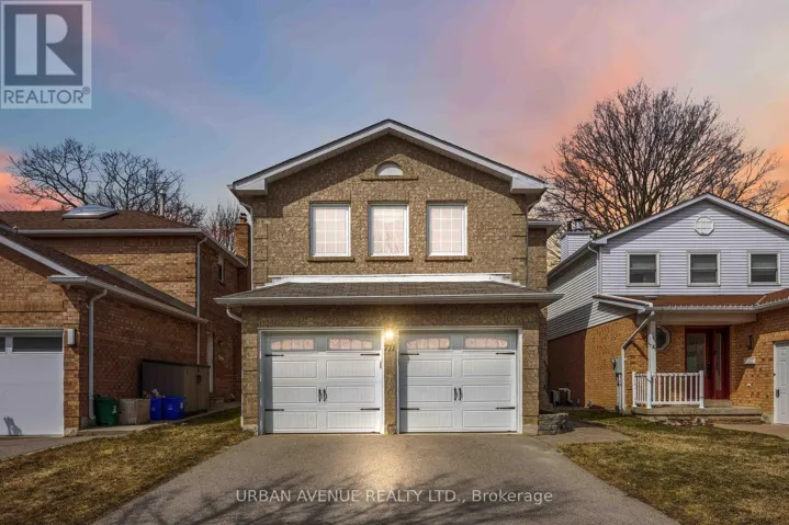 711 COWAN CIRCLE, Pickering (Rosebank), Ontario L1W3K6
