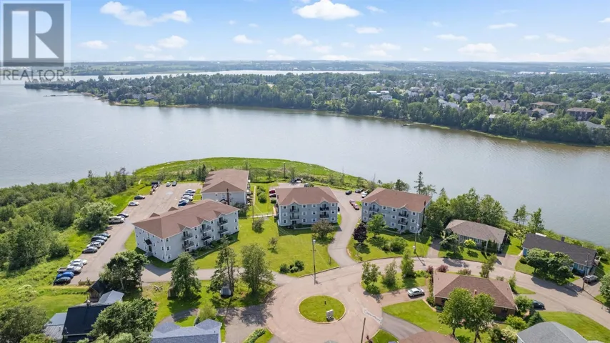 5-20 Waterview Heights Heights, Charlottetown, Prince Edward Island C1A9J7