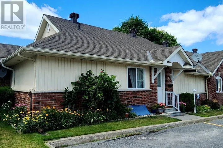 3 DAPHNE CRESCENT, Ottawa, Ontario K2S1Y1