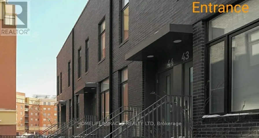 43 - 1740 SIMCOE STREET N, Oshawa (Samac), Ontario L1G0C3