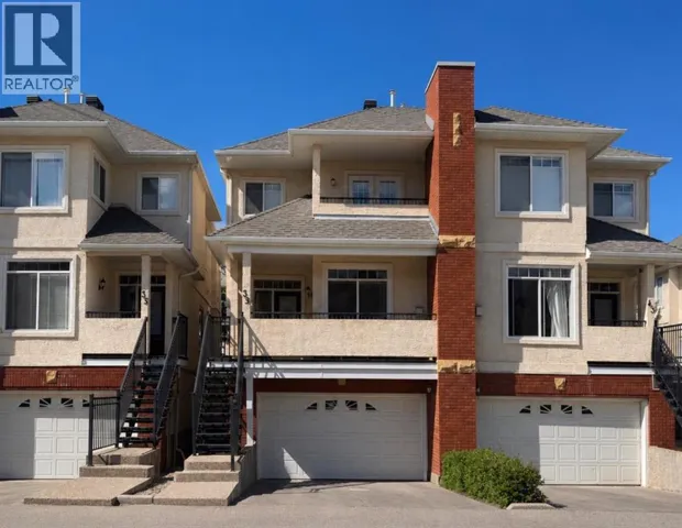 39 Sierra Morena Landing SW, Calgary, Alberta T3H4K3