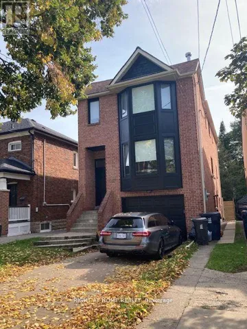 213 FAIRLAWN AVENUE, Toronto (Bedford Park-Nortown), Ontario M5M1S9