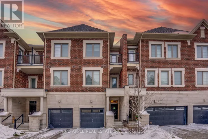 15 DUNTON LANE, Richmond Hill (Bayview Hill), Ontario L4B0G4