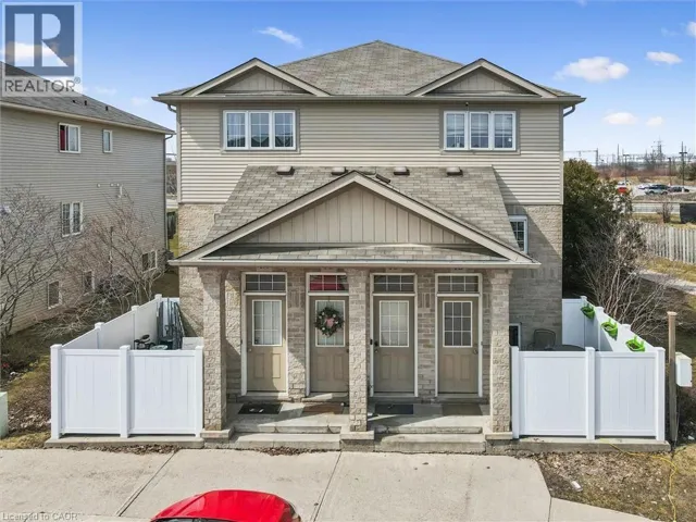 240 WESTMEADOW Drive Unit# 1D, Kitchener, Ontario N2N0A1