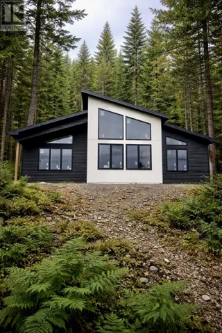 8 Lakeside Drive, South Dildo, Newfoundland & Labrador A0B1R0