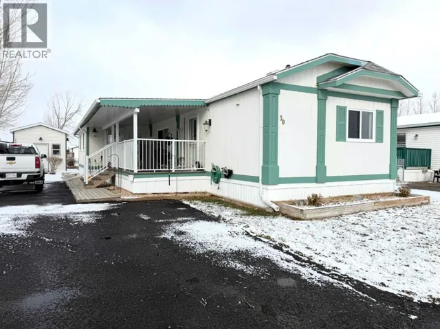 30, 1712 23 Street, Coaldale, Alberta T1M1K5