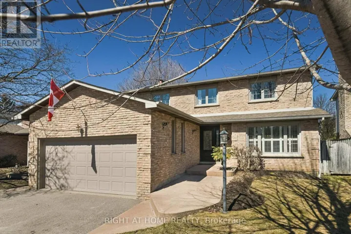 885 DALES AVENUE, Newmarket (Gorham-College Manor), Ontario L3Y5Z6