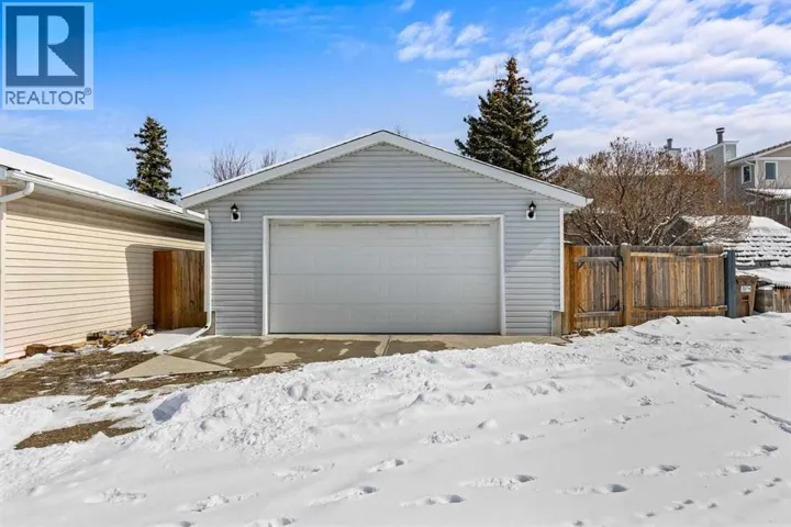 9759 Sanderling Way NW, Calgary, Alberta T3K3R8