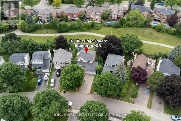 36 BLUERIDGE SQUARE, Brampton (Heart Lake West), Ontario L6Z1A1