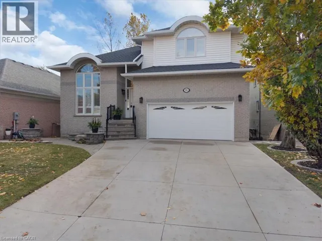 90 WESTLAWN Drive, Hamilton, Ontario L9B2K9