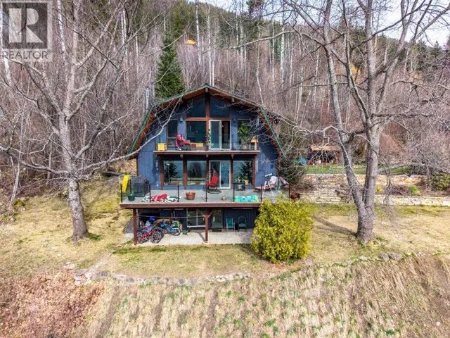 3169 Bainbridge Road, Nelson, British Columbia V1L6M7